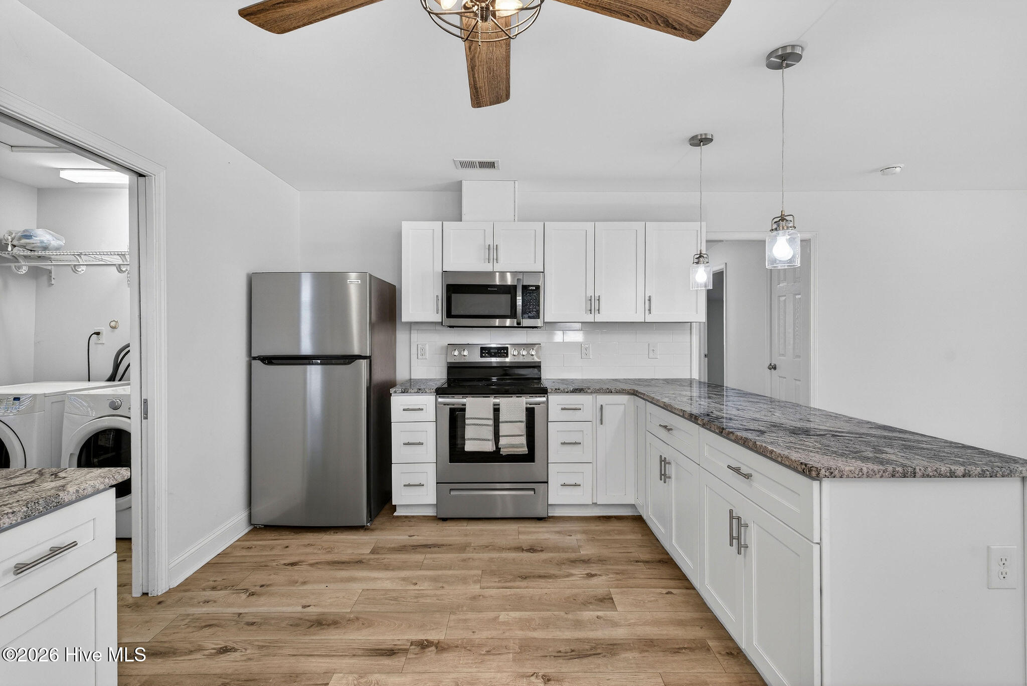 4516 Castle Hayne Road Castle Hayne, NC 28429 - Photo 22 of 44 4516CastleHayneRoad-10