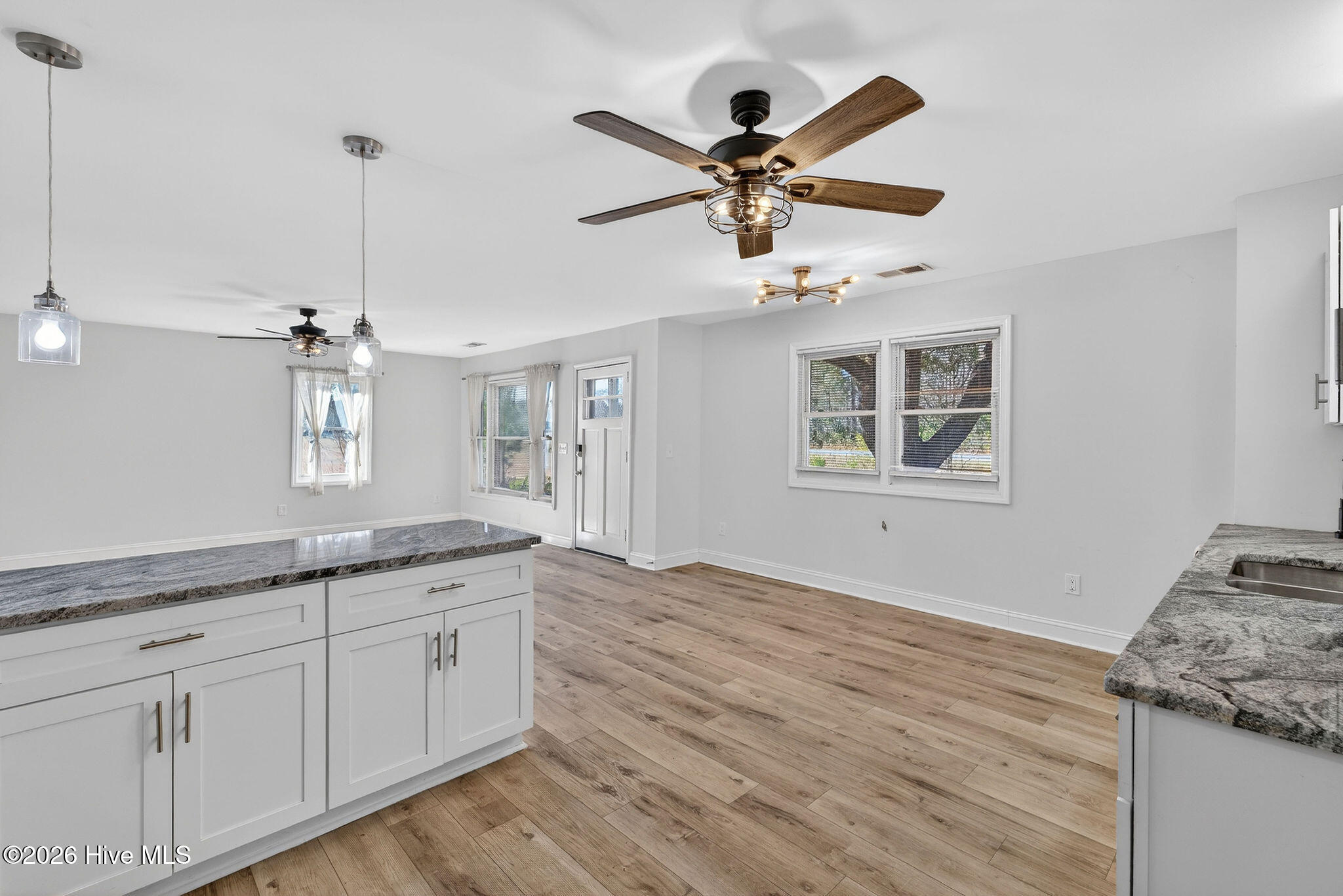 4516 Castle Hayne Road Castle Hayne, NC 28429 - Photo 25 of 44 4516CastleHayneRoad-15