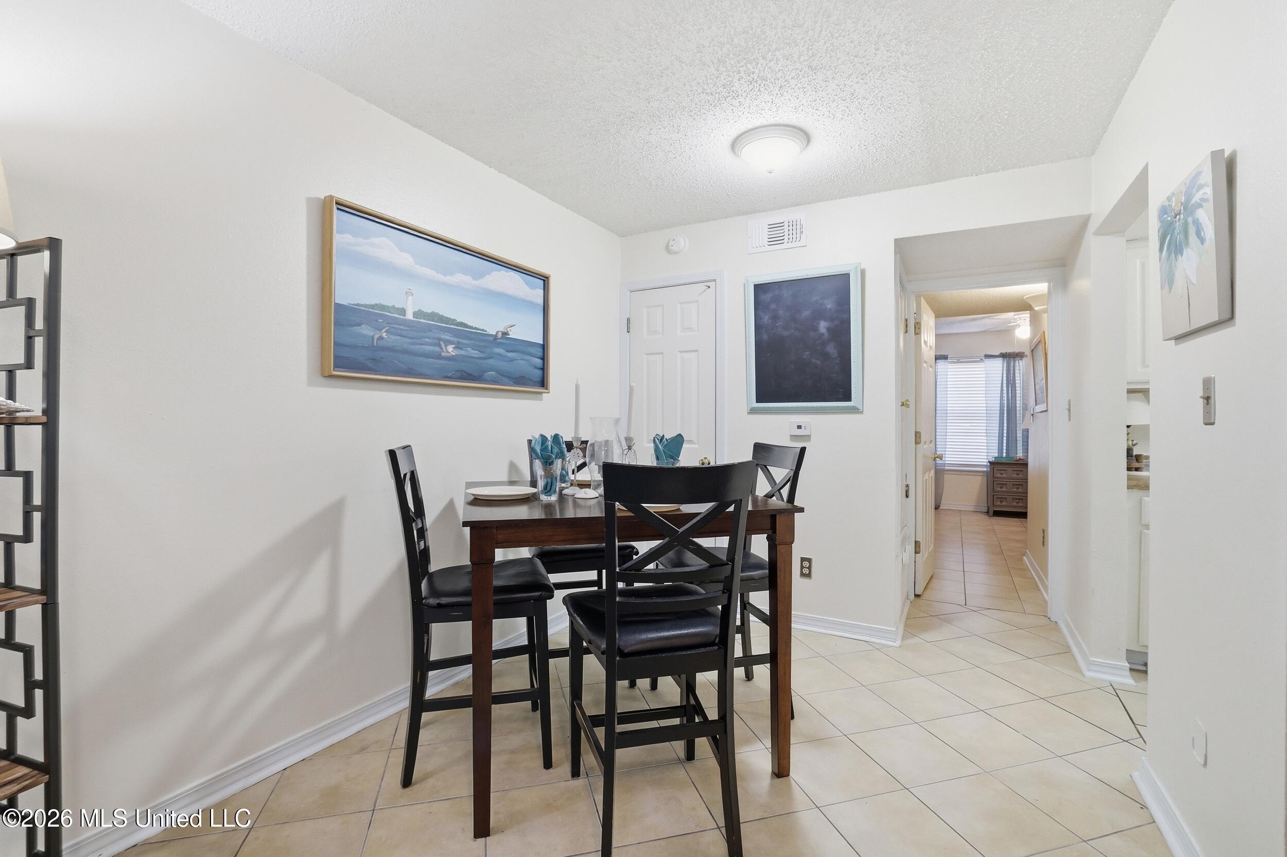 1550 East 2nd Street, Unit R105 Pass Christian, MS 39571 - Photo 12 of 36 15_r6__4828