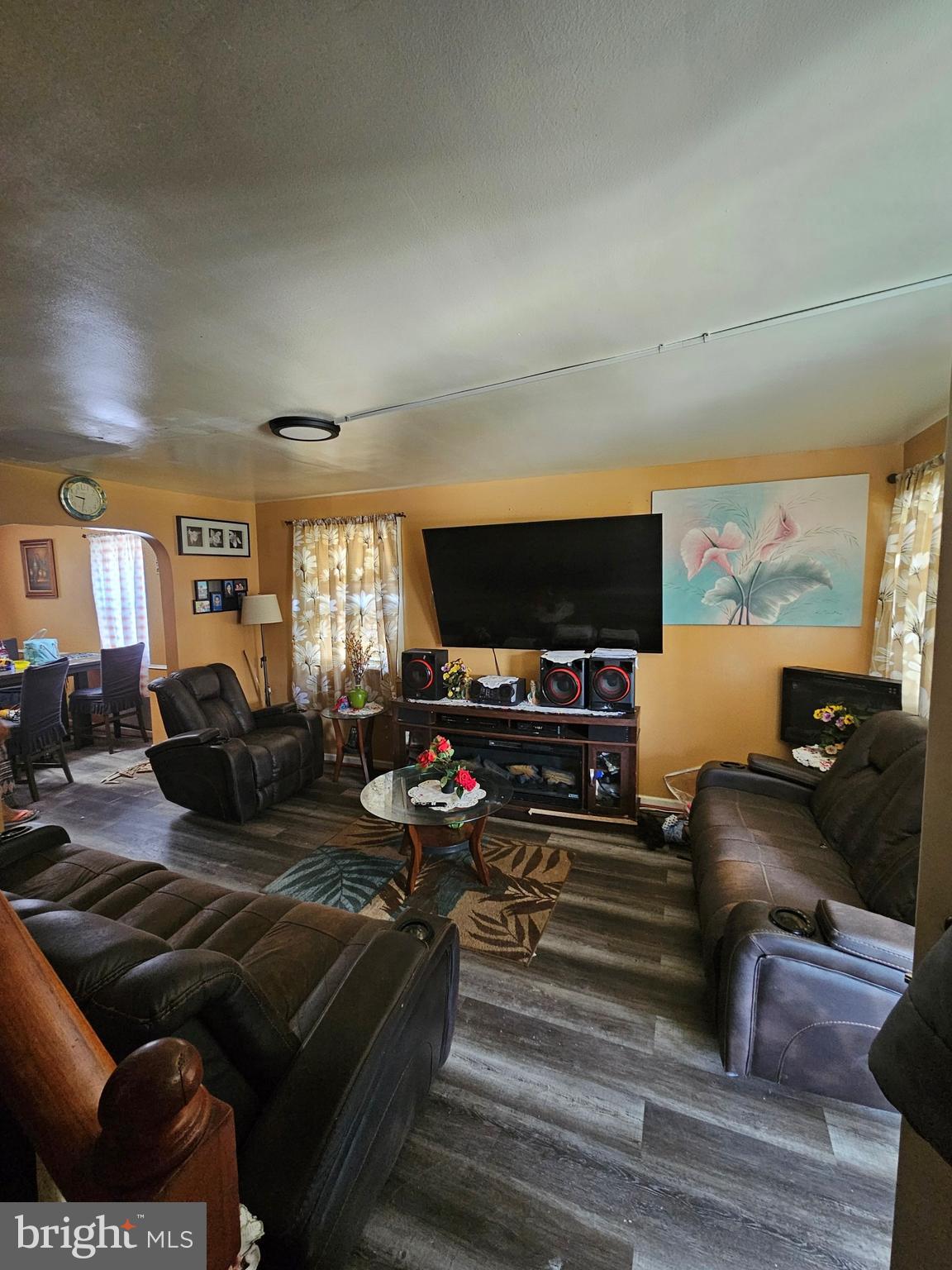 7834 Wynbrook Road Baltimore, MD 21224 - Photo 3 of 9