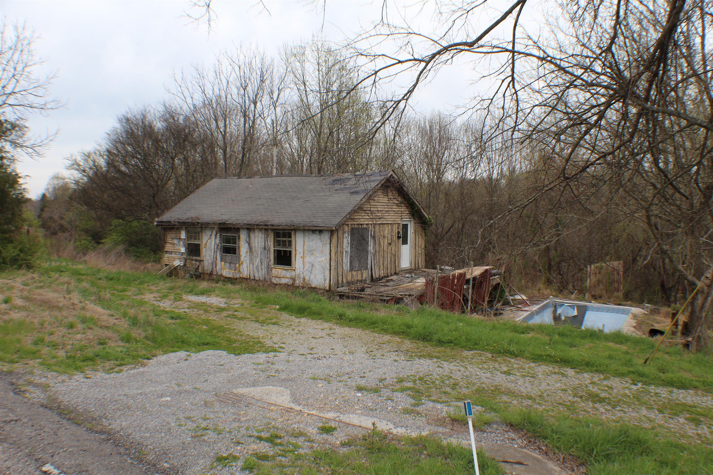720 Mt Vernon Road Bethpage, TN 37022 - Photo 7 of 18