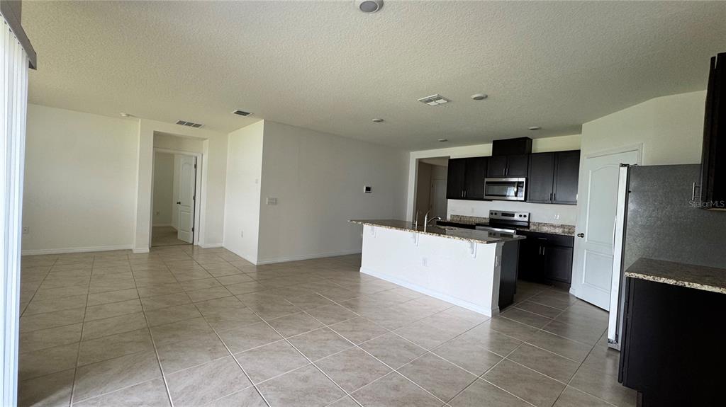 1710 Bull Hl Road Kissimmee, FL 34744 - Photo 5 of 14