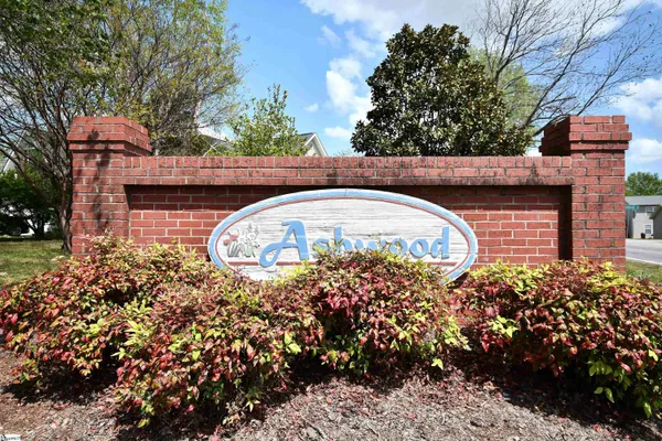 $259,900 | 222 Ashwood Lane, Anderson, SC 29625