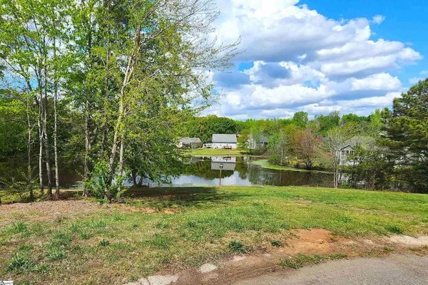 $259,900 | 222 Ashwood Lane, Anderson, SC 29625