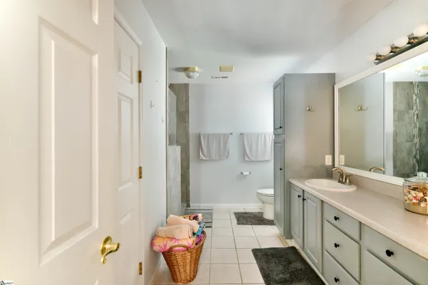 $259,900 | 222 Ashwood Lane, Anderson, SC 29625