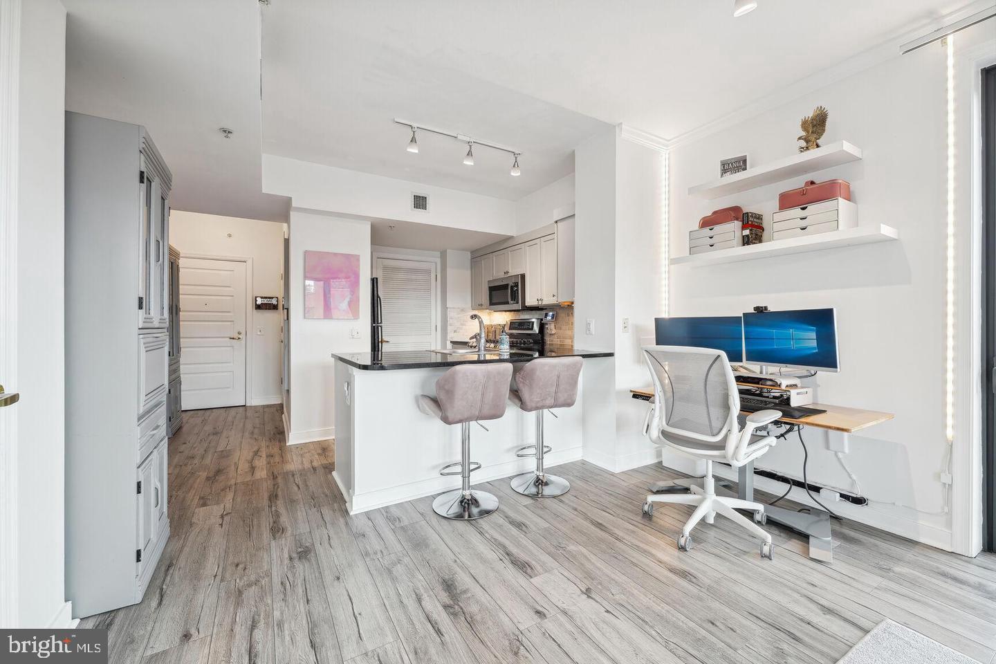 631 D Street Northwest, Unit 1235 Washington, DC 20004 - Photo 6 of 46