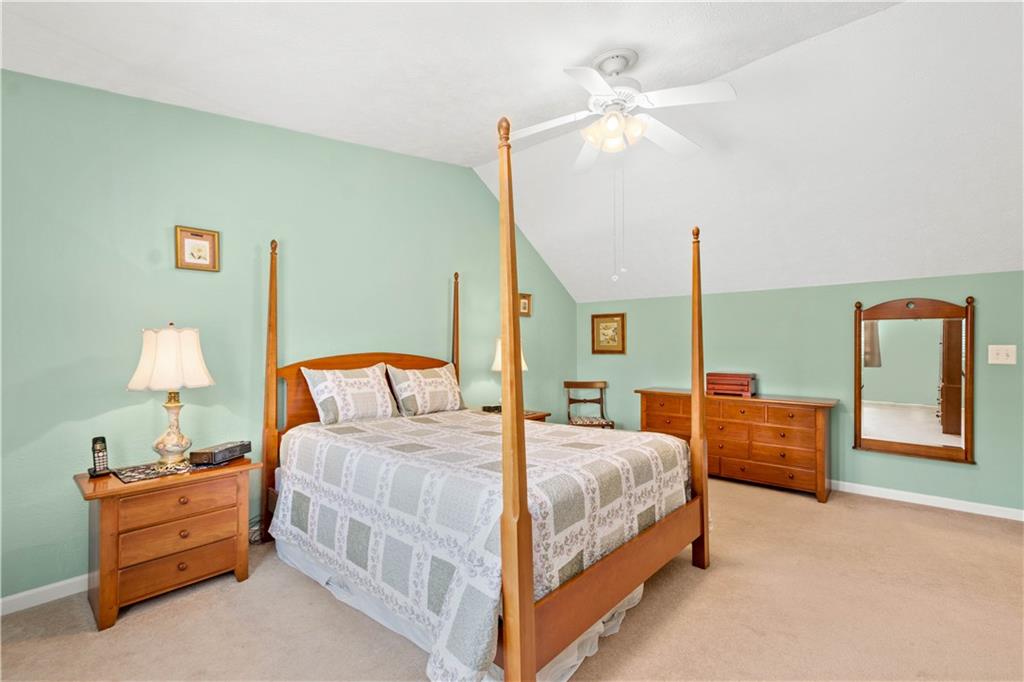 136 Johnston Road Canonsburg, PA 15317 - Photo 15 of 25 Gallery Image 15