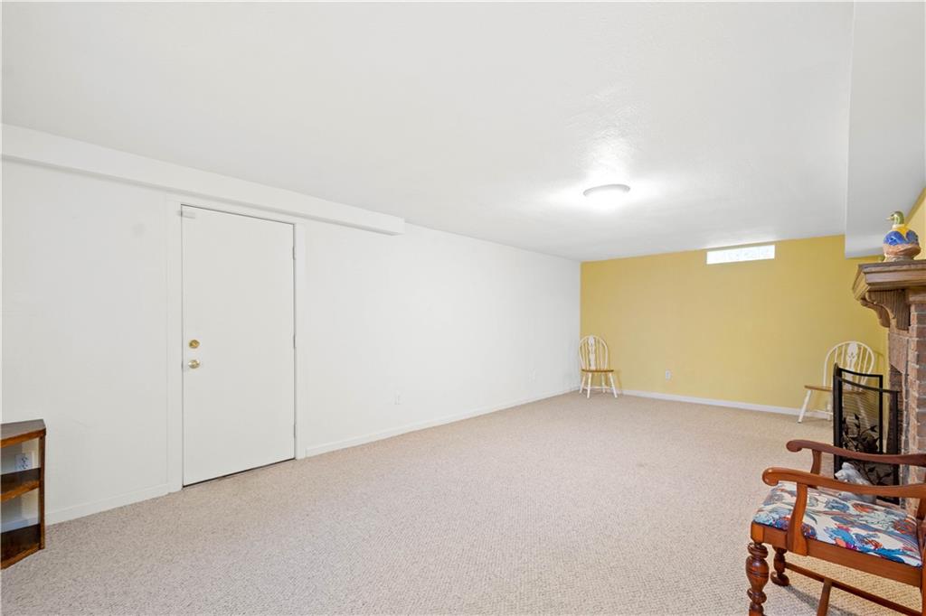 136 Johnston Road Canonsburg, PA 15317 - Photo 19 of 25 Gallery Image 19