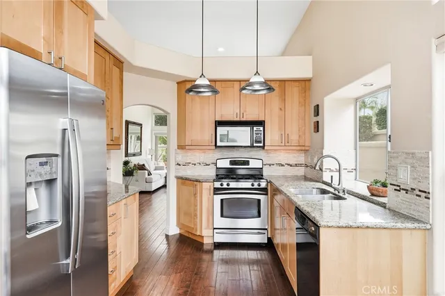 $1,099,000 | 4 Alsace, Laguna Niguel, CA 92677