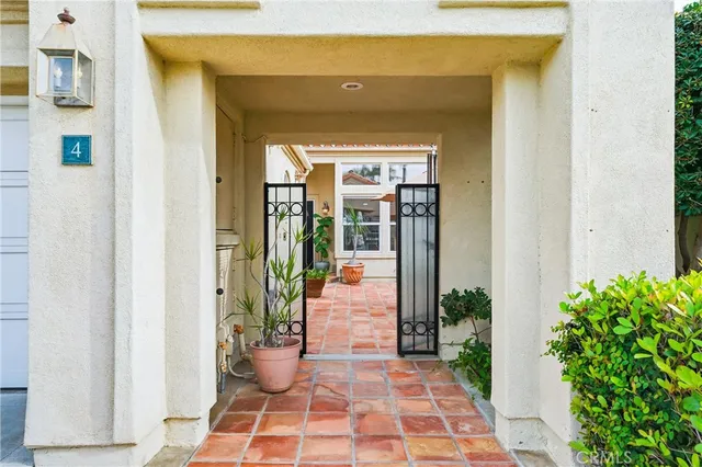 $1,099,000 | 4 Alsace, Laguna Niguel, CA 92677