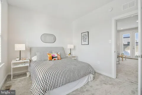 $550,000 | 2510 Emerald Branch Drive, Hyattsville, MD 20782