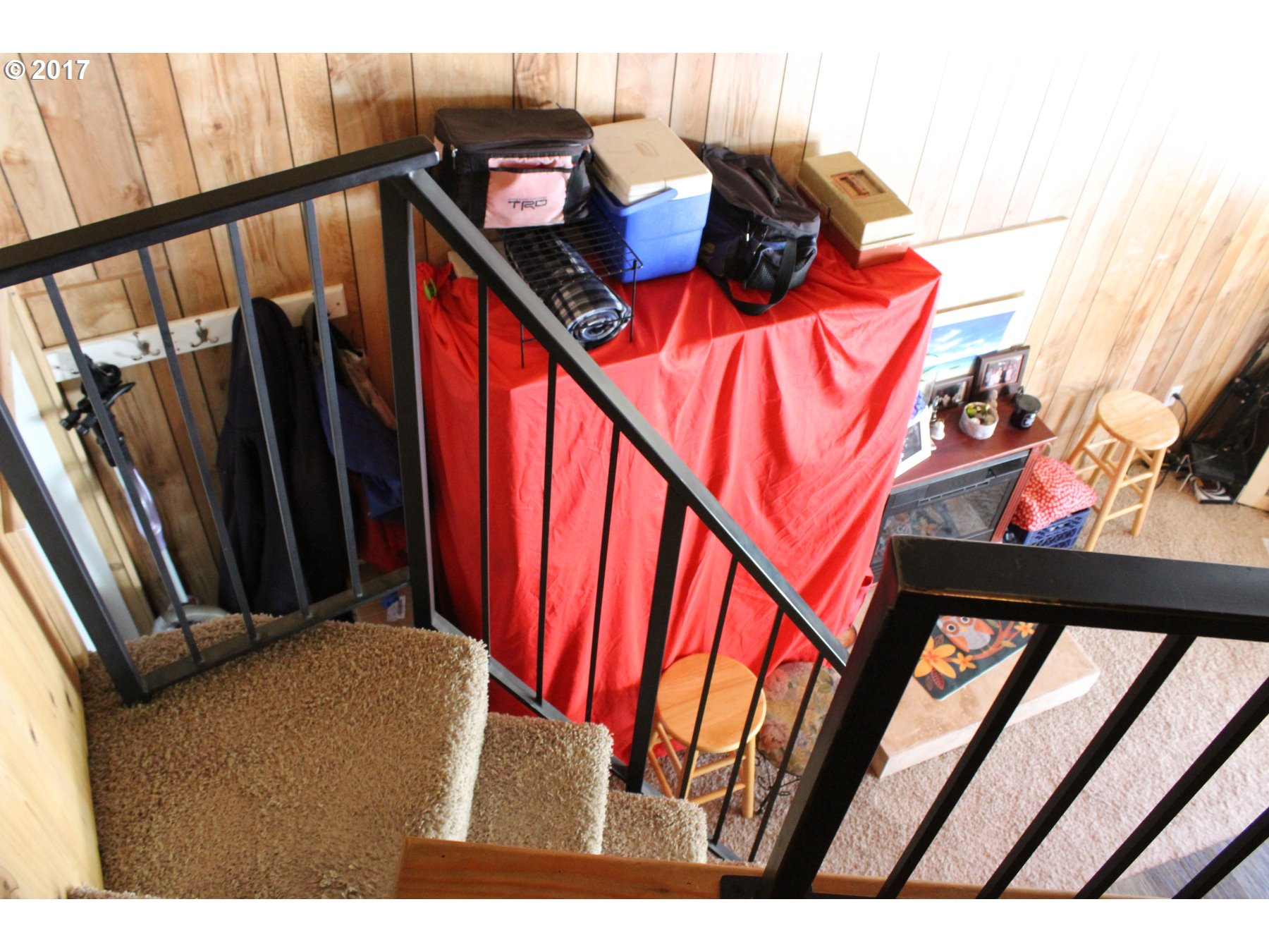 14456 Northwest Larson Road Portland, OR 97231 - Photo 12 of 21 a view of an entryway