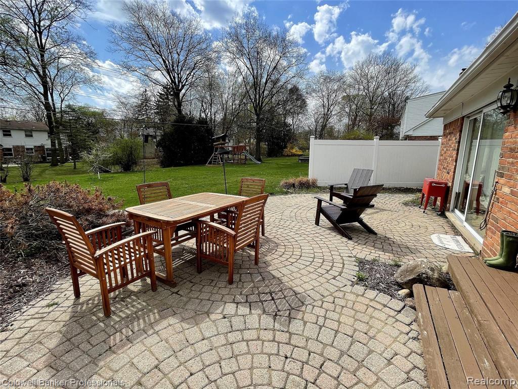 5535 Wild Ridge Lane West Bloomfield, MI 48322 - Photo 26 of 29