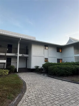 a front view of house with yard