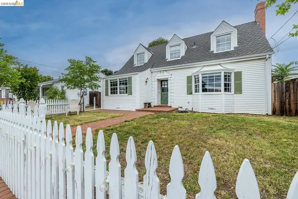 a front view of house with yard