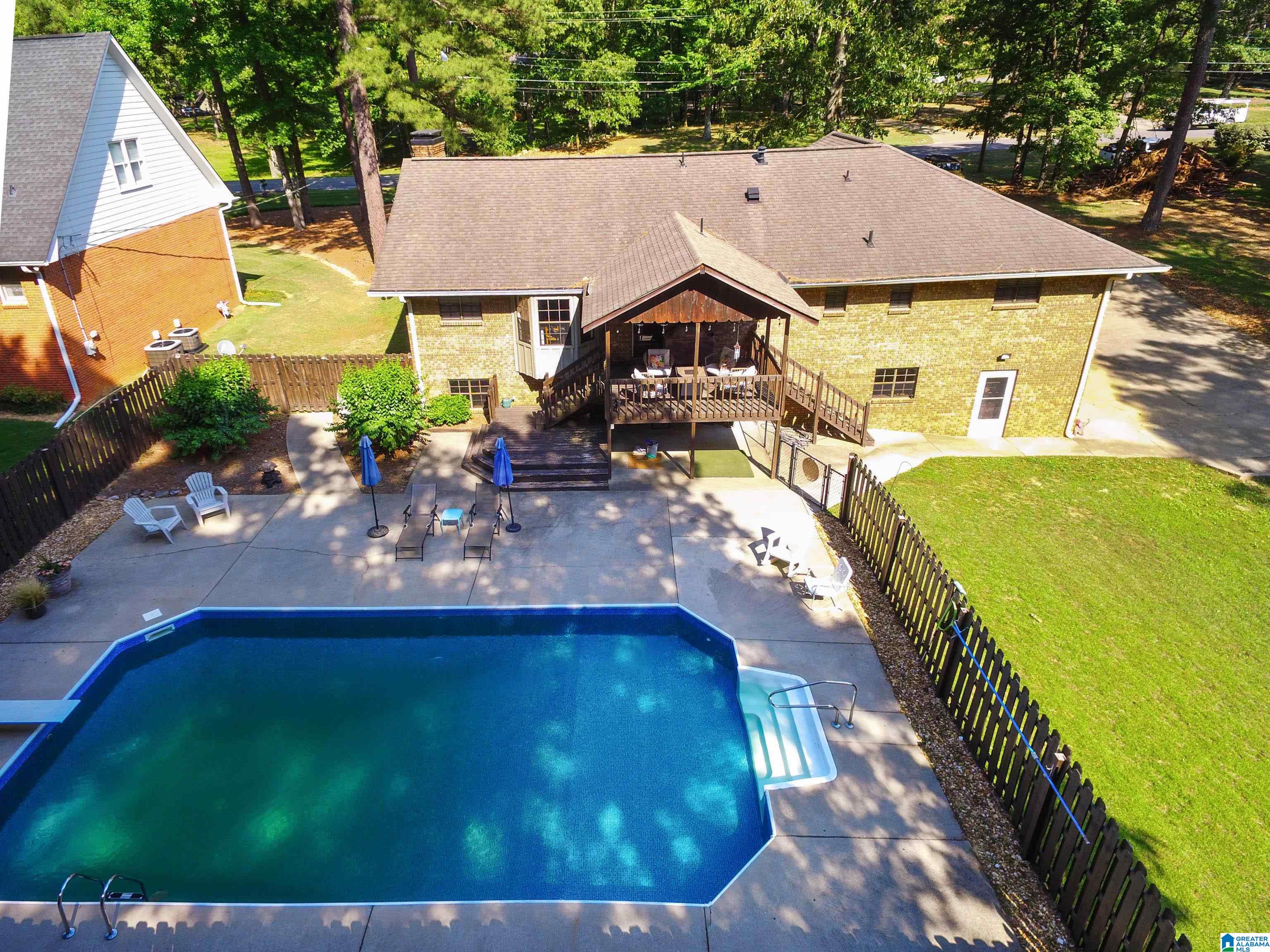 120 Dee Hendrix Road Bessemer, AL 35023 - Photo 6 of 35