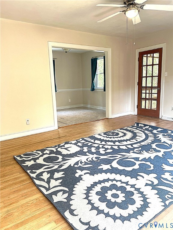 1042 Peck Road Richmond, VA 23235 - Photo 13 of 29 Living area