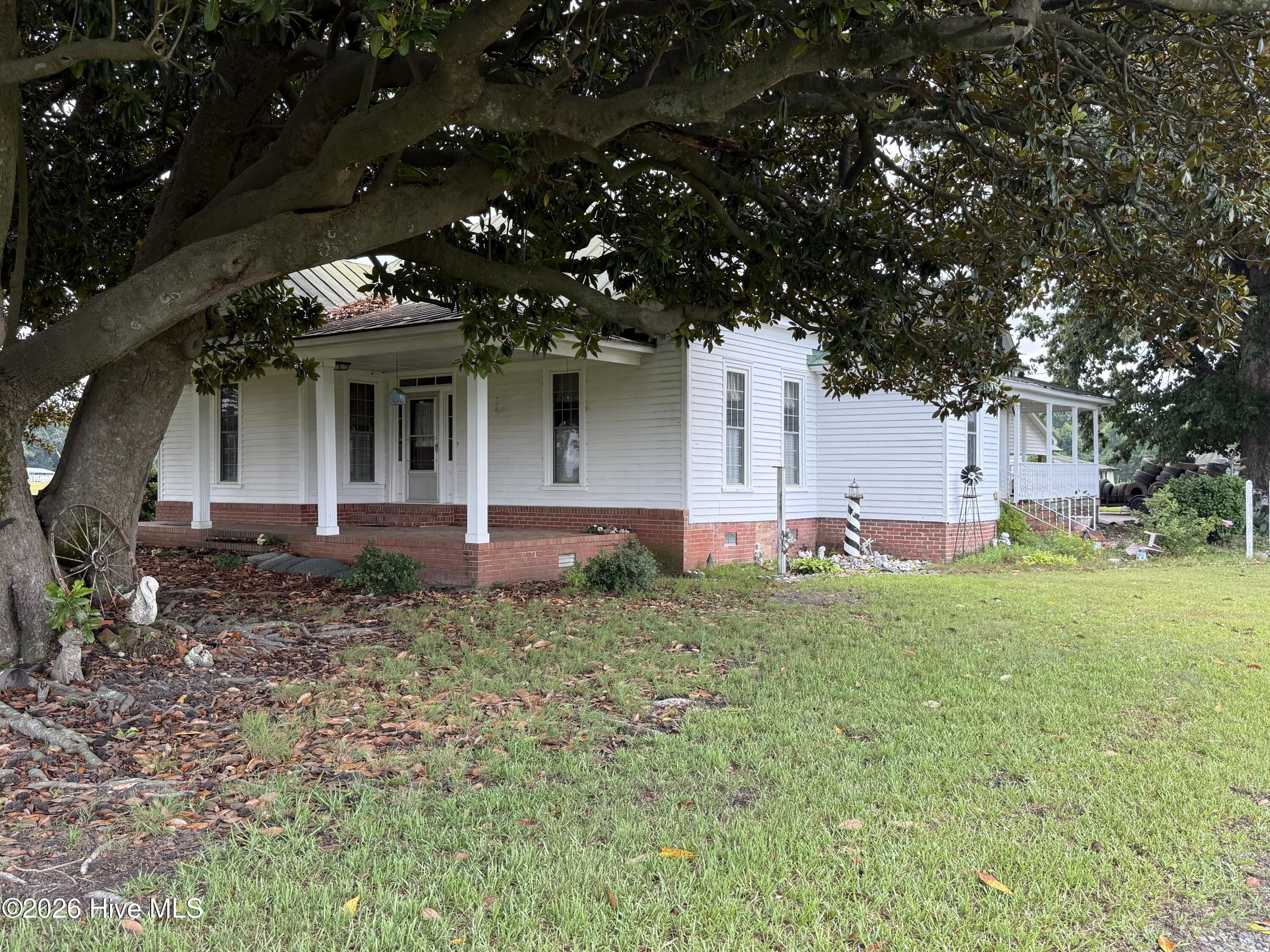 120 Farrior Road Mount Olive, NC 28365 - Photo 3 of 23