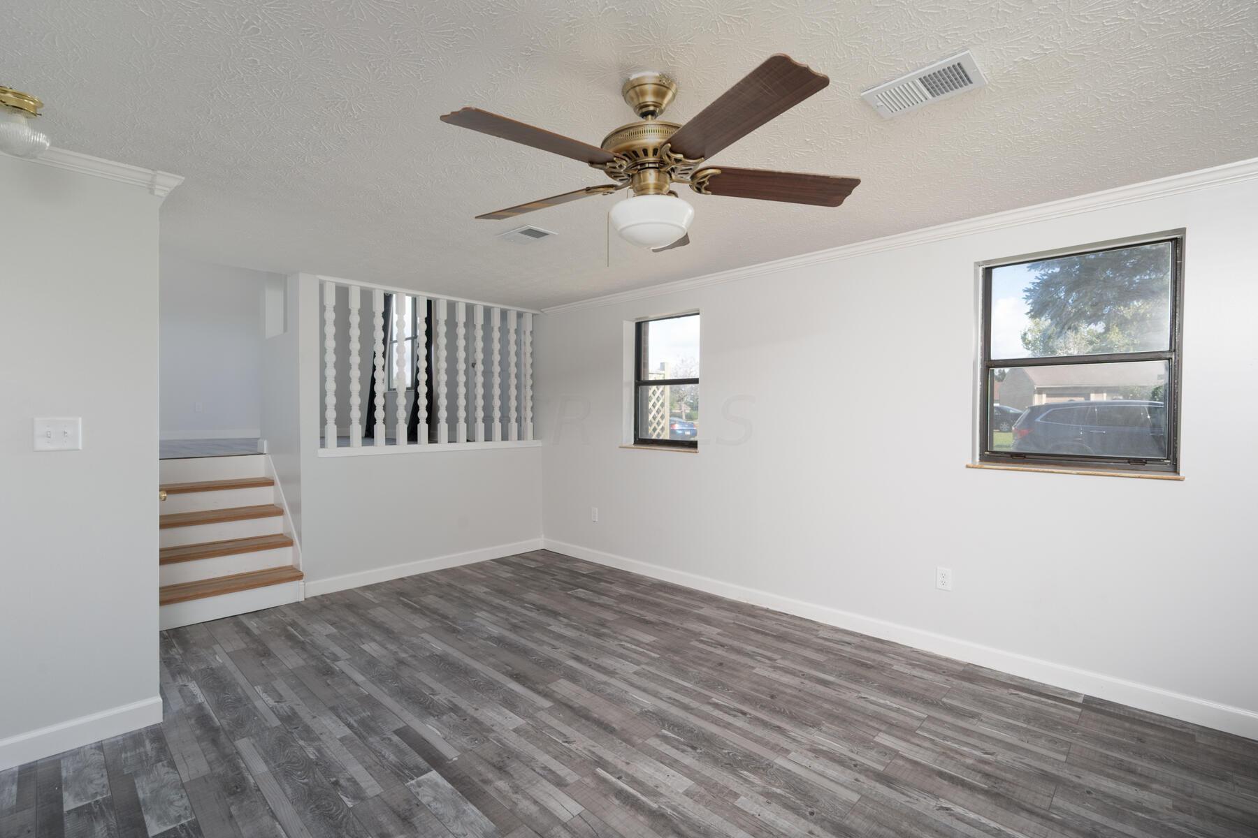 136 East Branch Road Delaware, OH 43015 - Photo 18 of 36 Family Room