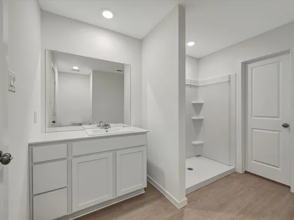 $2,500 | 2207 Graycliff Est Lane, League City, TX 77573