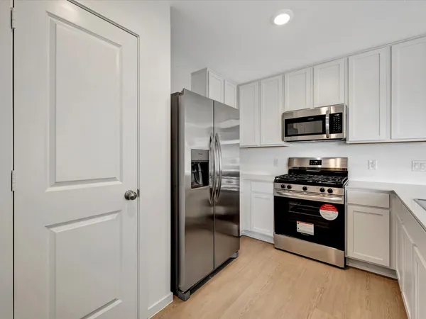 $2,500 | 2207 Graycliff Est Lane, League City, TX 77573