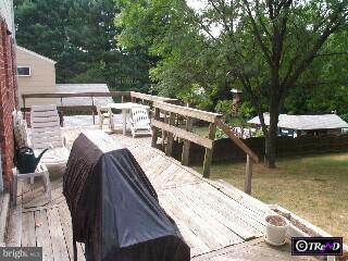 708 Mallard Road West Chester, PA 19382 - Photo 4 of 6 Gallery Image 4