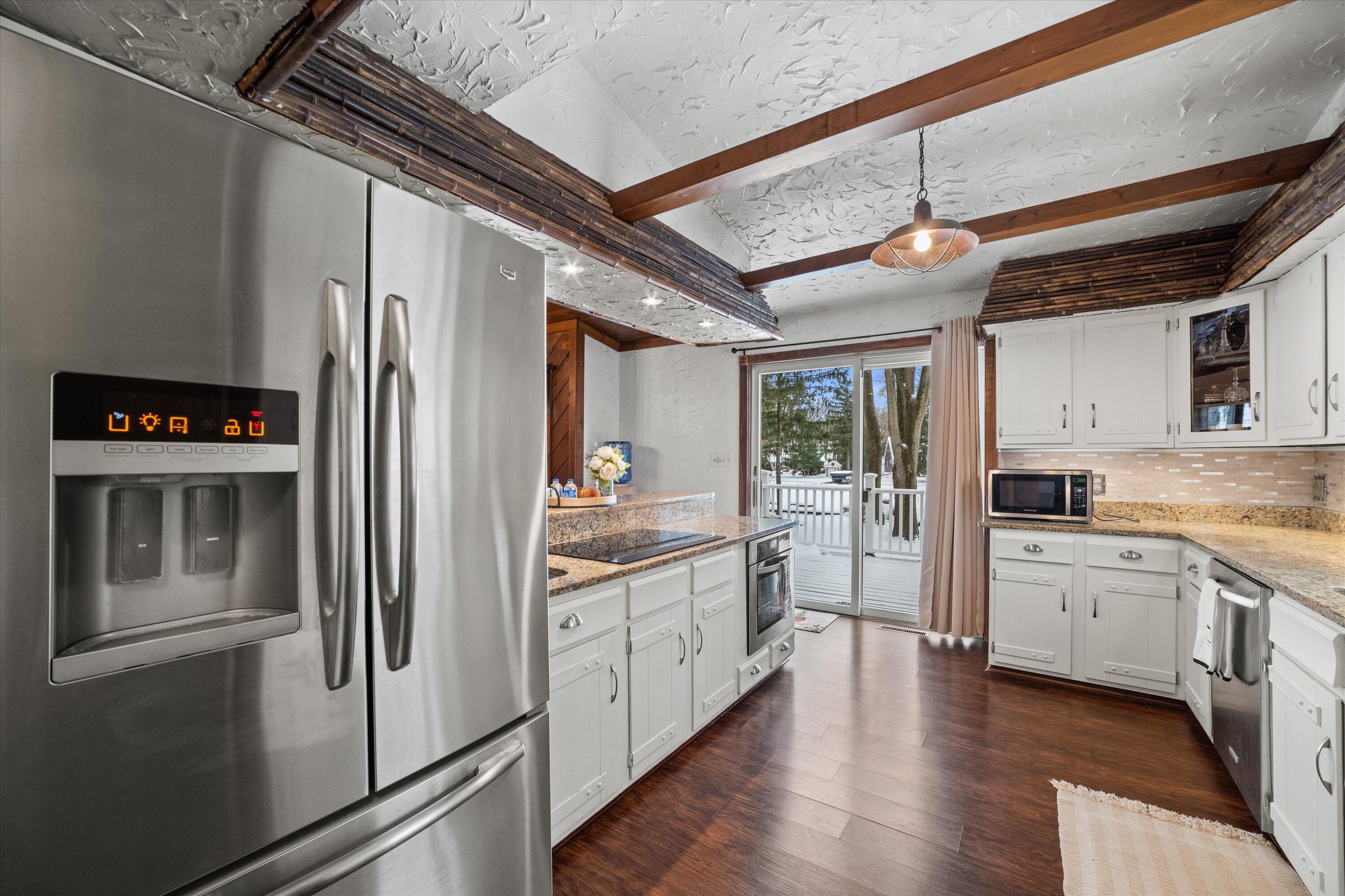 S108W34703 Jacks Bay Road Mukwonago, WI 53149 - Photo 15 of 74 Kithcen on Main Floor