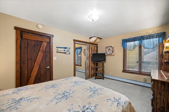 $865,000 | S108W34703 Jacks Bay Road, Mukwonago, WI 53149