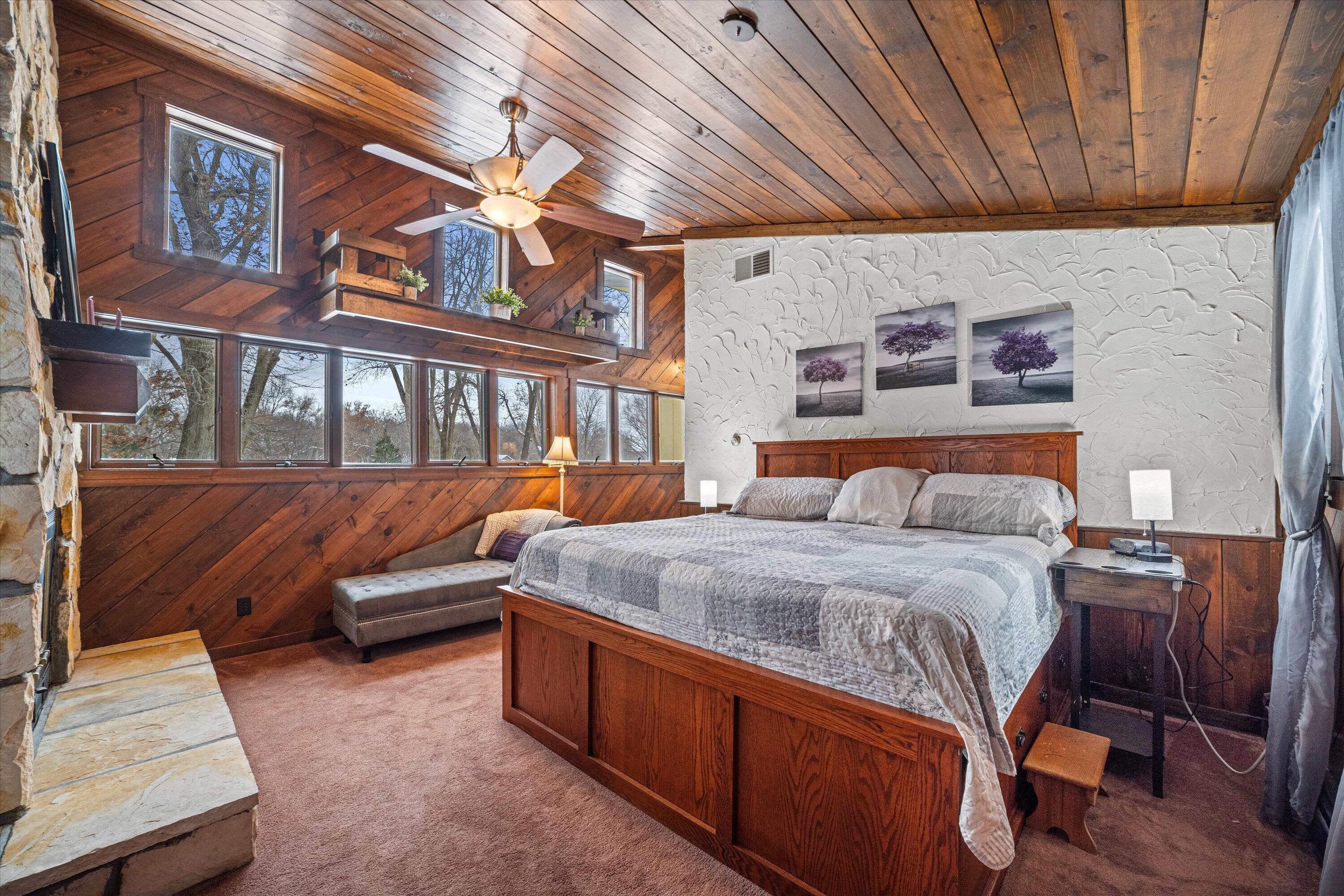 S108W34703 Jacks Bay Road Mukwonago, WI 53149 - Photo 33 of 74 Master Bed with Lake Views