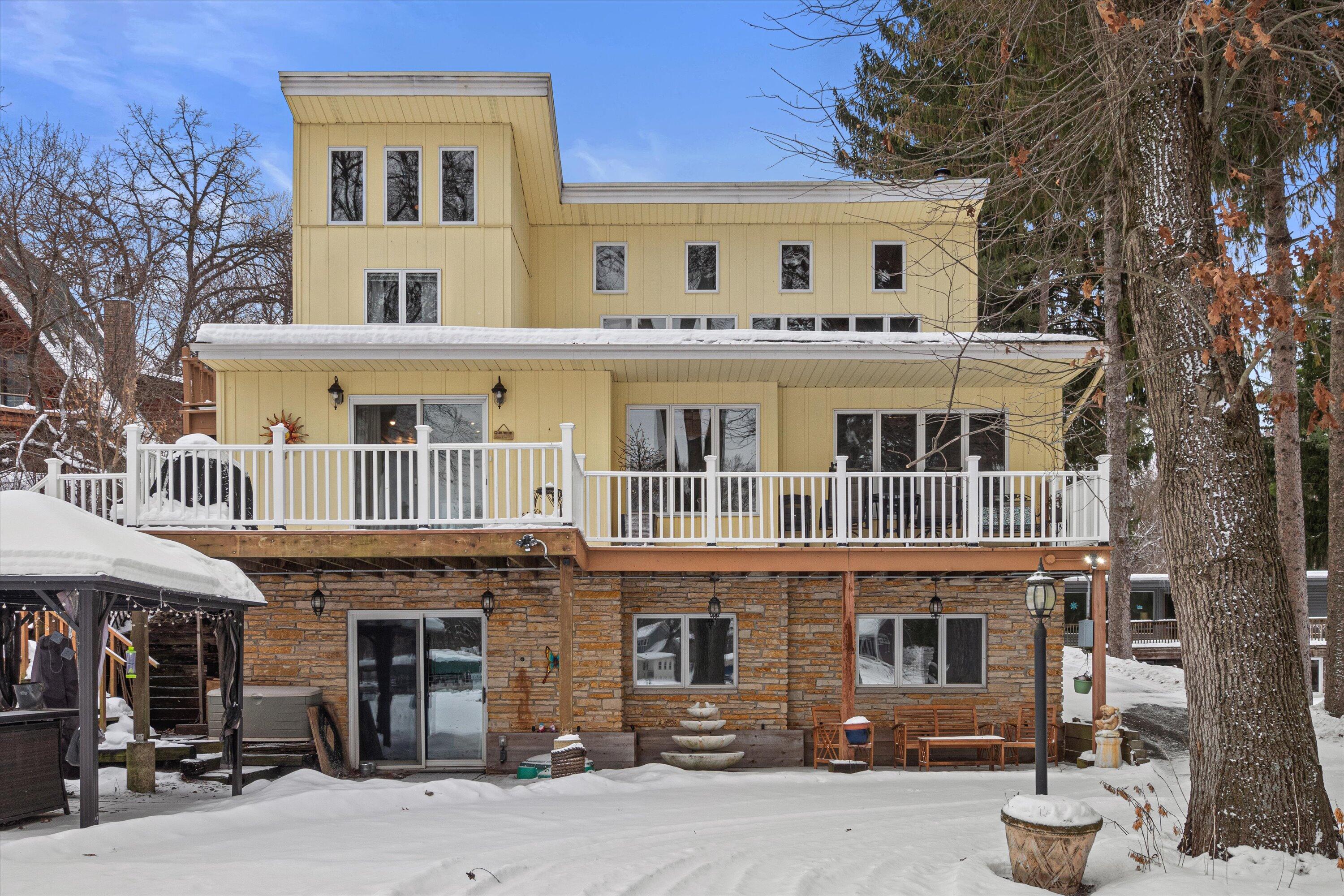 S108W34703 Jacks Bay Road Mukwonago, WI 53149 - Photo 52 of 74 Home View from the water