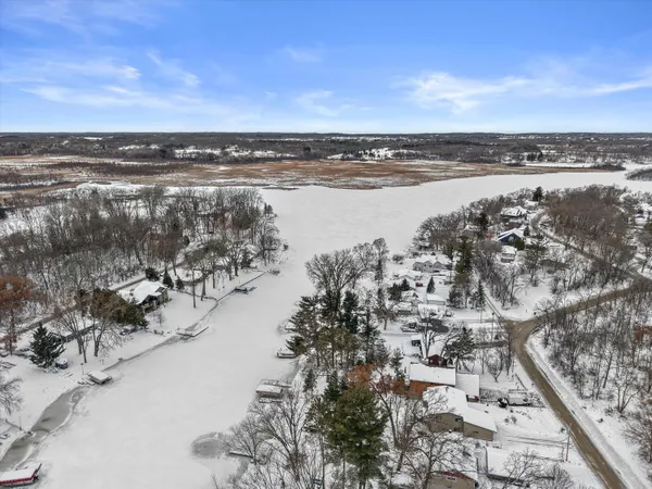$865,000 | S108W34703 Jacks Bay Road, Mukwonago, WI 53149