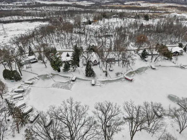 $865,000 | S108W34703 Jacks Bay Road, Mukwonago, WI 53149