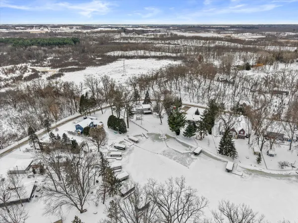 $865,000 | S108W34703 Jacks Bay Road, Mukwonago, WI 53149