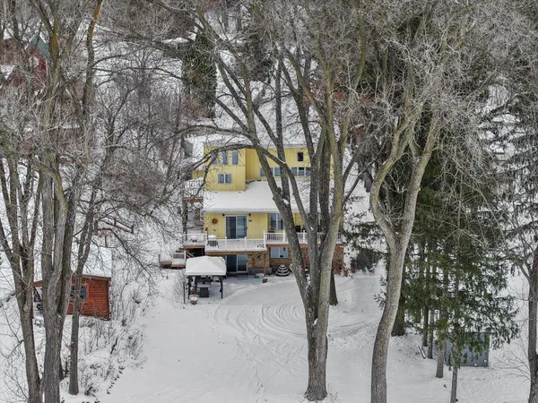 $865,000 | S108W34703 Jacks Bay Road, Mukwonago, WI 53149