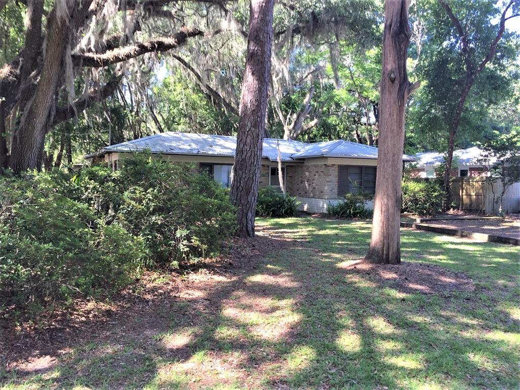 2703 Northwest 2 Avenue Gainesville, FL 32607 - Photo 3 of 27