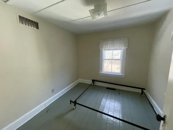 $150,000 | 54 Sunset Avenue, Stonington, ME 04681