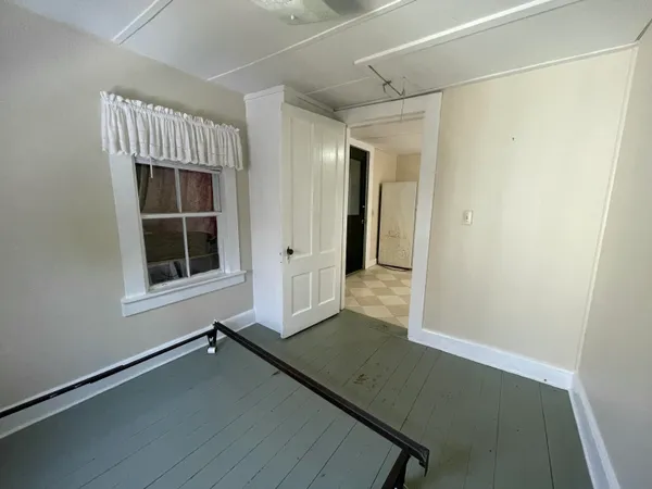 $150,000 | 54 Sunset Avenue, Stonington, ME 04681