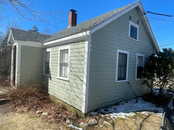 $150,000 | 54 Sunset Avenue, Stonington, ME 04681