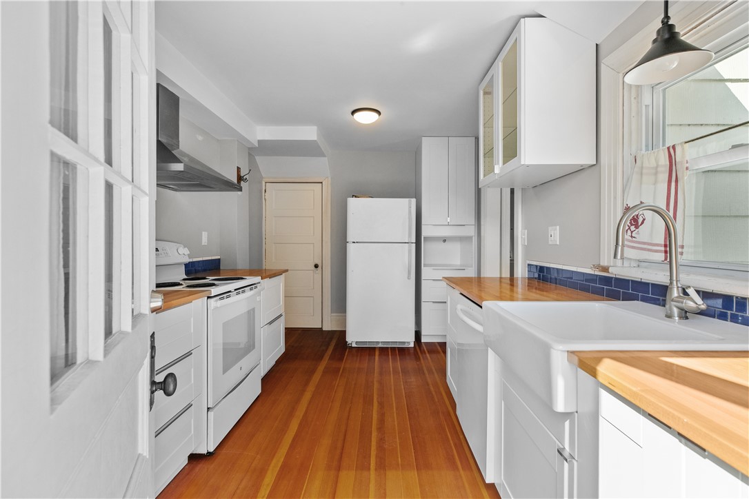 3 Dyers Gate Newport, RI 02840 - Photo 26 of 45 #3