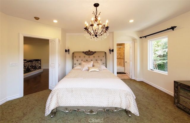 $8,500,000 | 11947 Iredell Street, Studio City, CA 91604