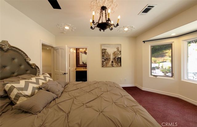 $8,500,000 | 11947 Iredell Street, Studio City, CA 91604