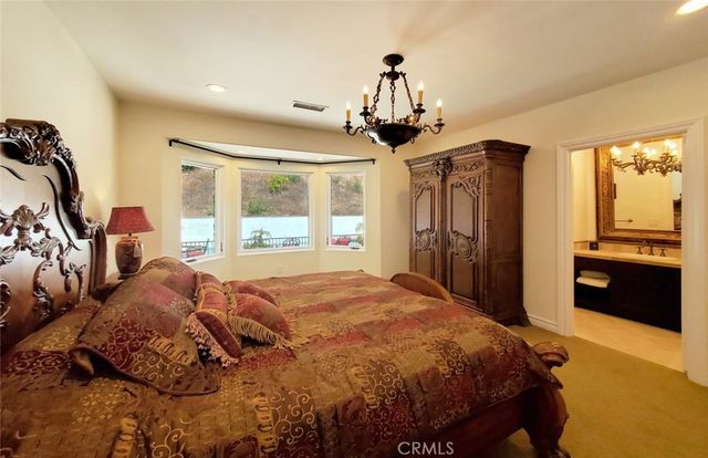 $8,500,000 | 11947 Iredell Street, Studio City, CA 91604