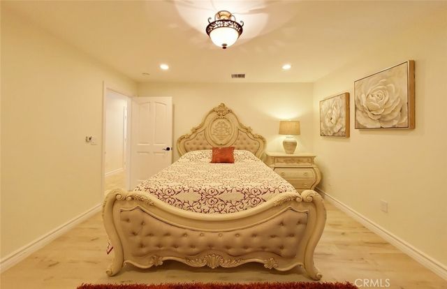 $8,500,000 | 11947 Iredell Street, Studio City, CA 91604