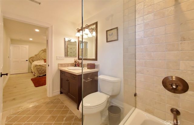 $8,500,000 | 11947 Iredell Street, Studio City, CA 91604