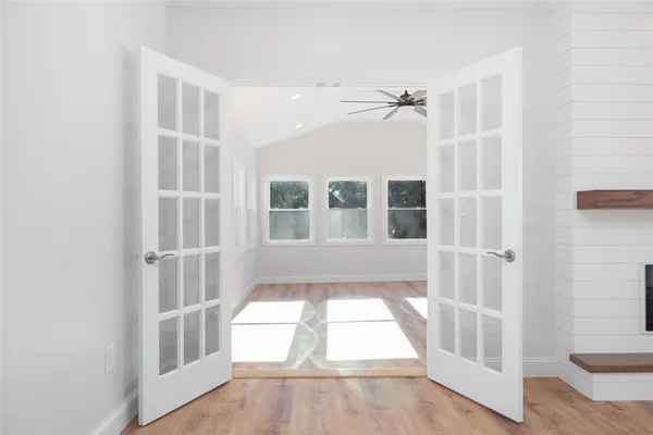 $1,199,900 | 36 Kinnicutt Avenue, Warren, RI 02885