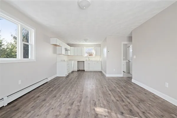 $1,199,900 | 36 Kinnicutt Avenue, Warren, RI 02885
