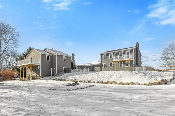 $1,199,900 | 36 Kinnicutt Avenue, Warren, RI 02885