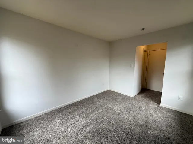 $1,895 | 227 Bend Farm Road, Fredericksburg, VA 22408