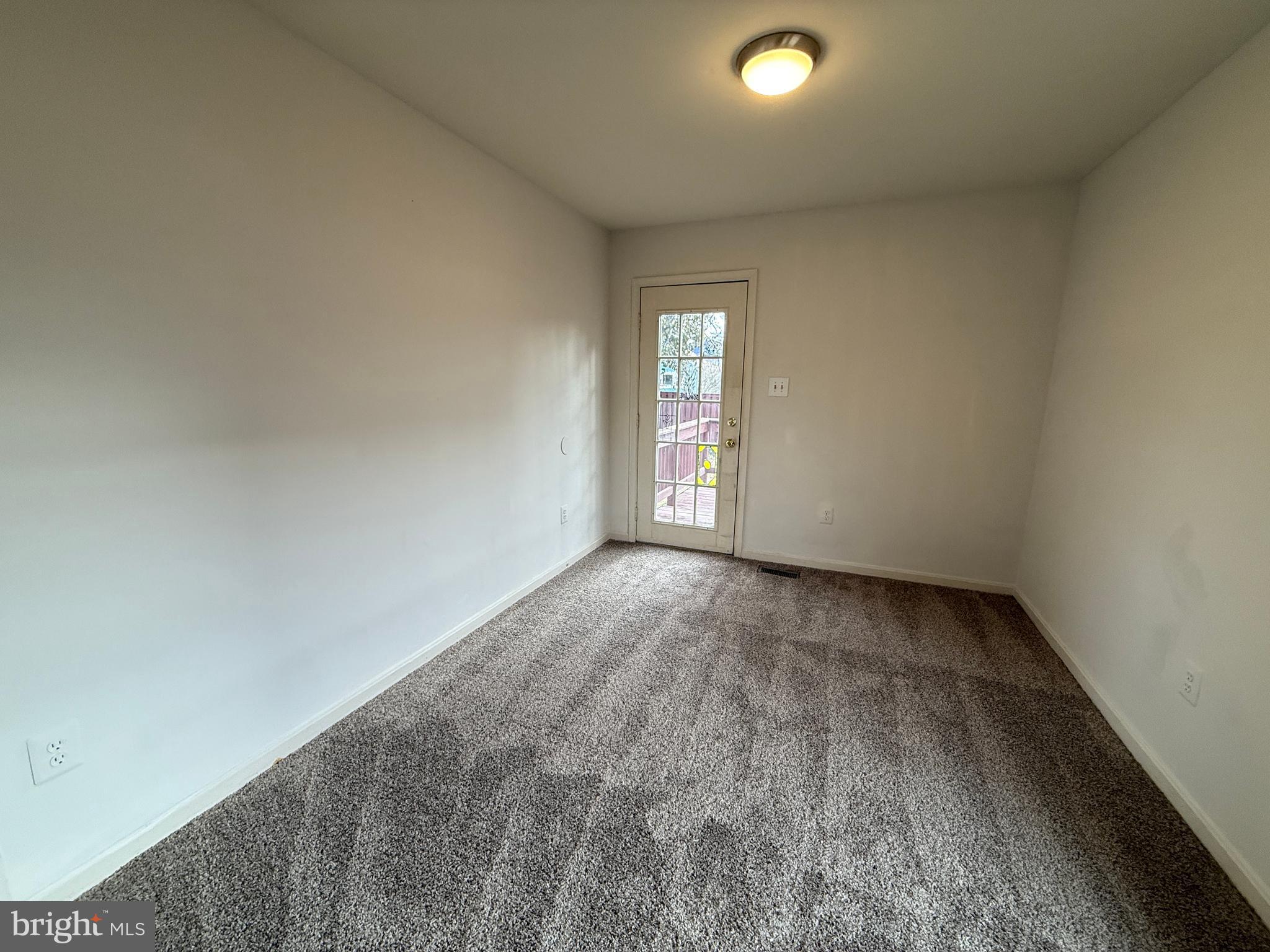 227 Bend Farm Road Fredericksburg, VA 22408 - Photo 14 of 22 an empty room with windows