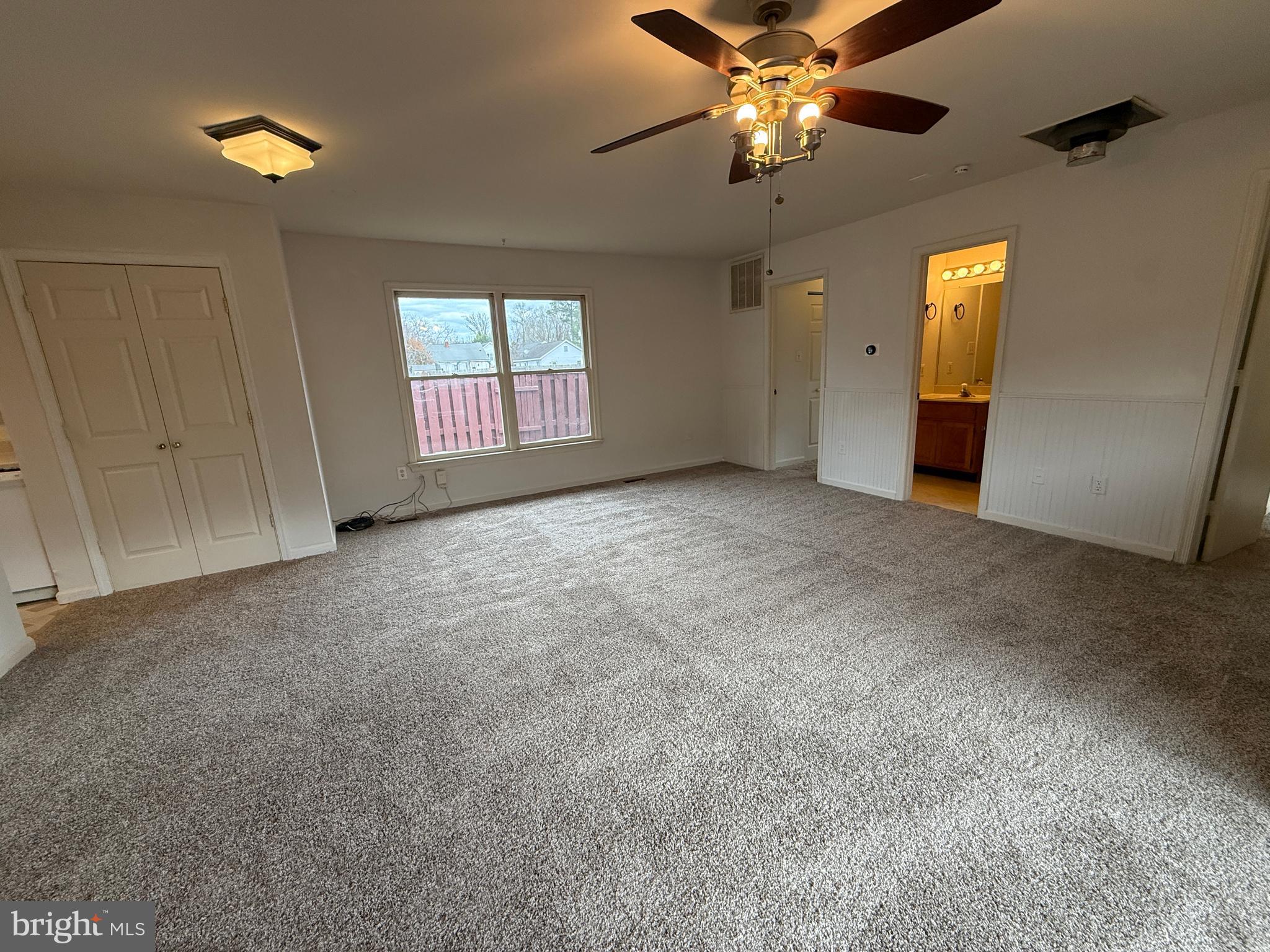 227 Bend Farm Road Fredericksburg, VA 22408 - Photo 4 of 22 a view of a livingroom with a ceiling fan and window